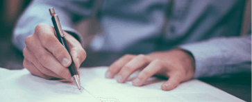 Menyediakan layanan lelang yang transparan