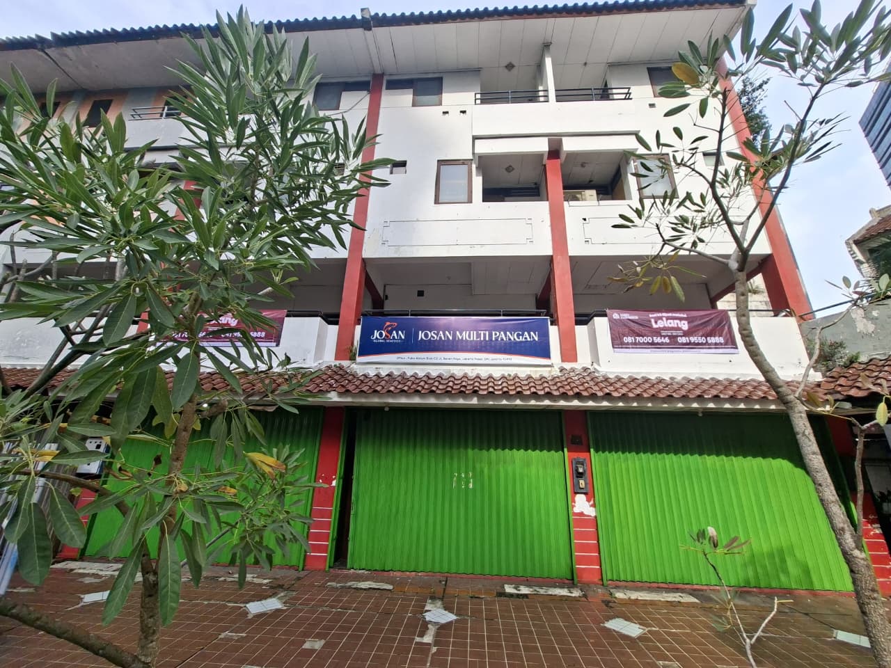 AGUNAN LELANG RUKO