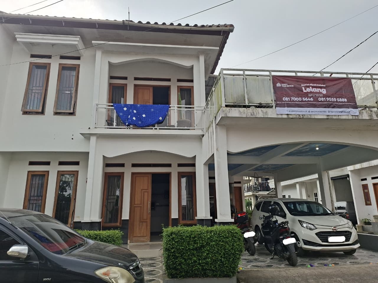 AGUNAN LELANG RUMAH TINGGAL