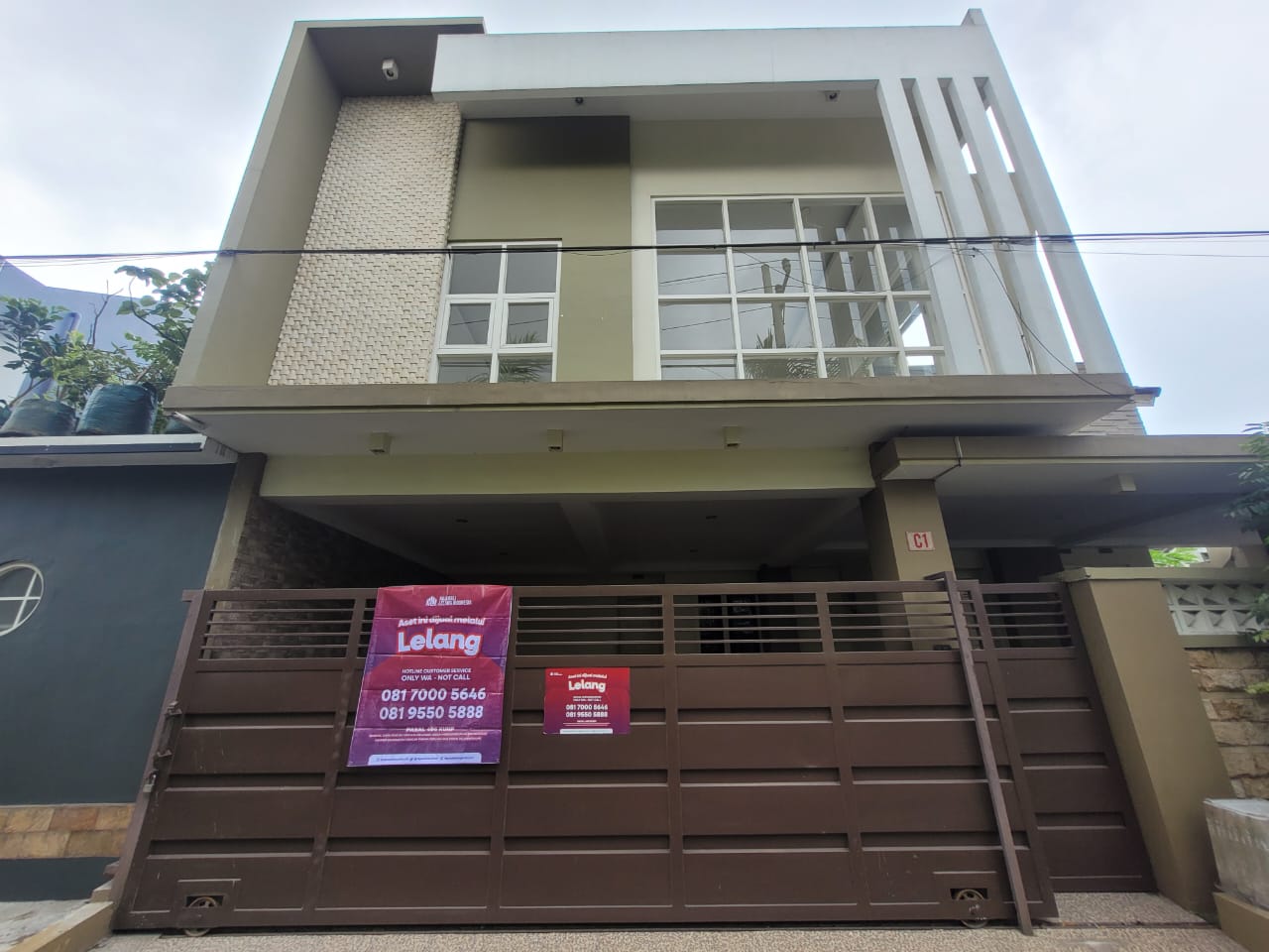 AGUNAN LELANG RUMAH TINGGAL