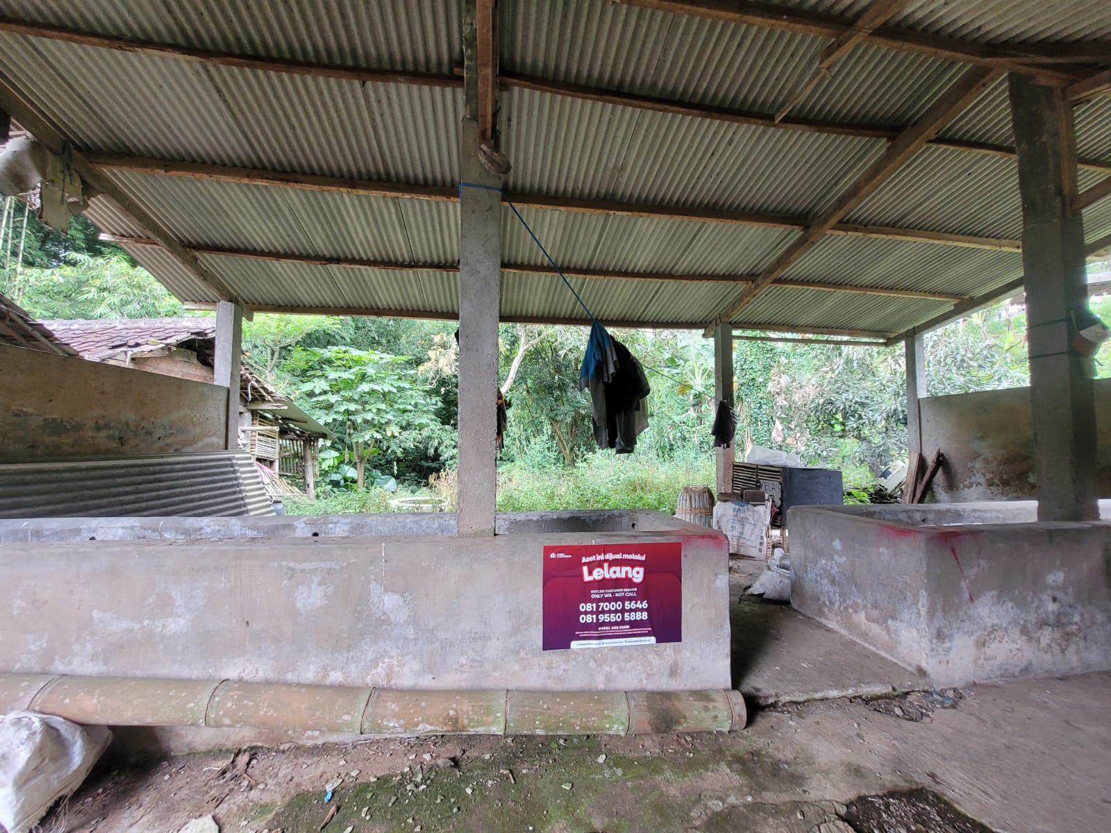 AGUNAN LELANG TANAH DAN BANGUNAN